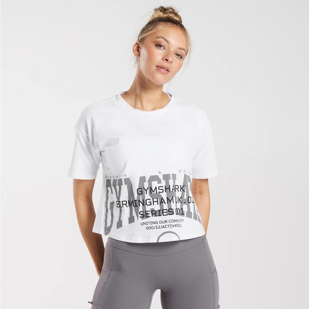 Gymshark Collegiate Midi Graphic Cropped T Shirt XS - Picture 1 of 9